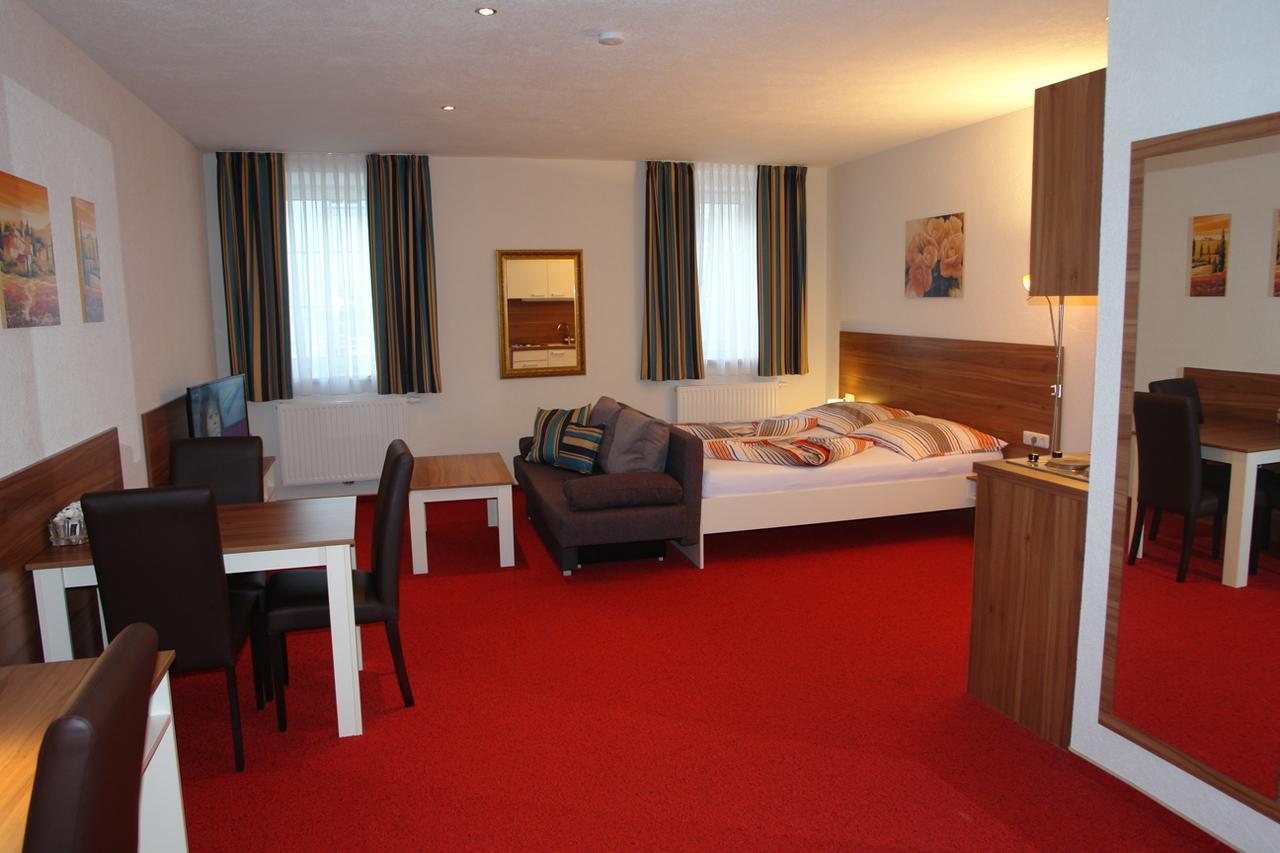 Hotel Garni Daniela Urich Schwanenstadt Exterior photo
